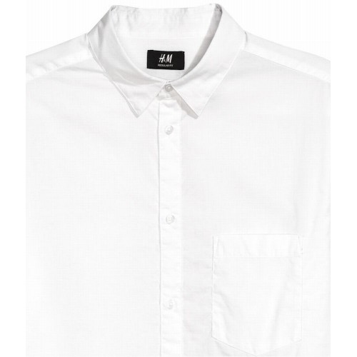 Với tỉ lệ vải và cổ kinh điển, áo Sơmi Nam H&M trắng không thể nào thiếu trong tủ đồ của bất cứ chàng trai nào. Chất lượng 100% mới được nhập khẩu đến từ H&M, áo Sơmi Nam H&M trắng sẽ giúp bạn nổi bật và tự tin hơn trong mọi dịp. Hãy đến với H&M để trải nghiệm một sản phẩm của chất lượng tuyệt vời!